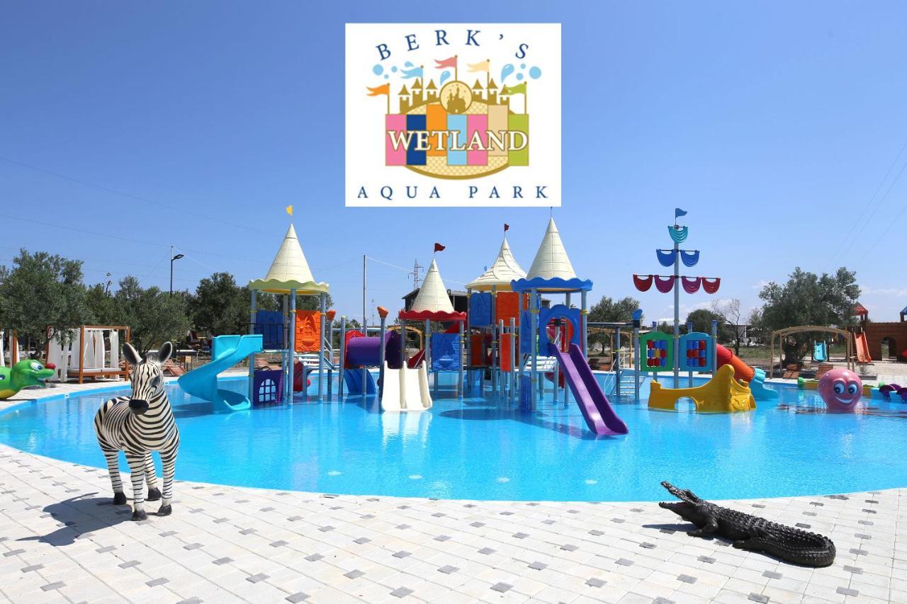 Simlarda Country Club Фермерский дом *