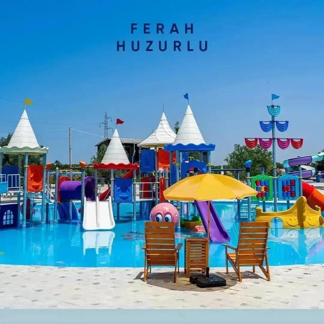 Simlarda Country Club * Айвалык