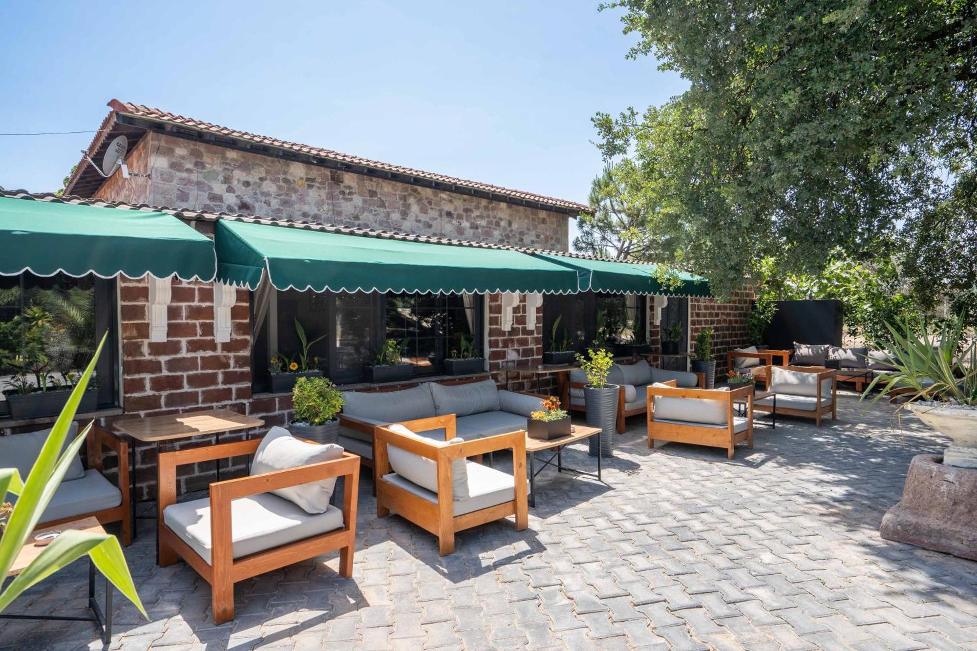 Farm stay Simlarda Country Club *